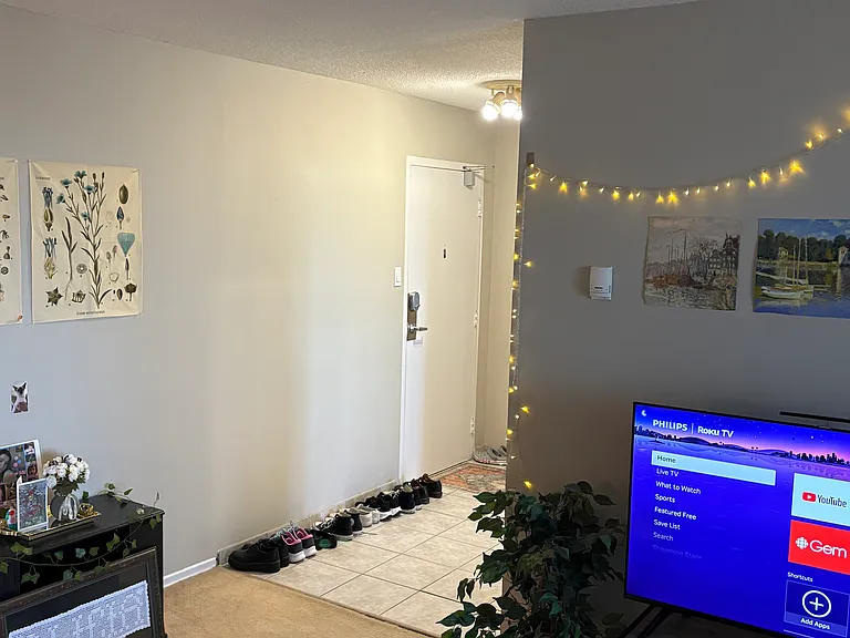 205 Oxford St E #1104 — Photo 3