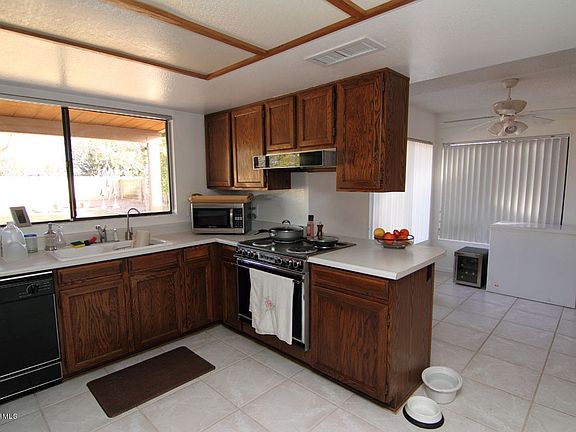 5th image of 6140 W Willow Ave