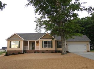 1729 Hulon Dyer Dr, Cookeville, TN 38501