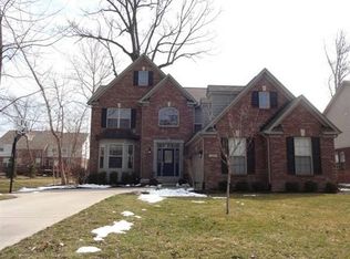 6547 Briarwood Pl, Zionsville, IN 46077