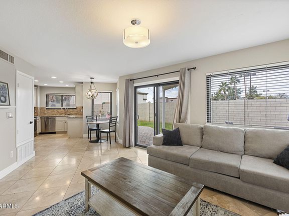 3rd image of 1709 E WATERCRESS Lane