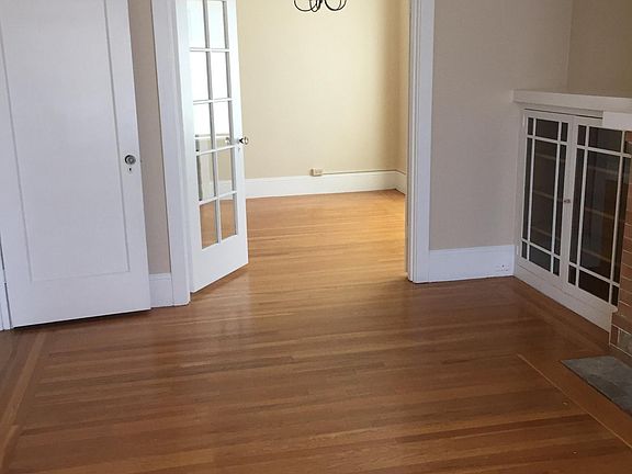 5th image of 591 Kansas St