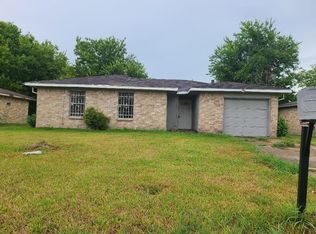 12823 Glenhollow Dr, Houston, TX 77048
