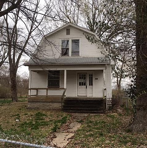 1st image of 8101 Church Ln