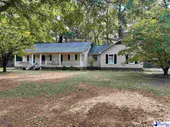 2629 Echo Woods Dr, Hartsville, SC 29550