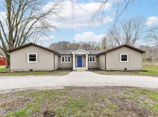 2420 Goose Creek Rd, Martinsville, IN 46151