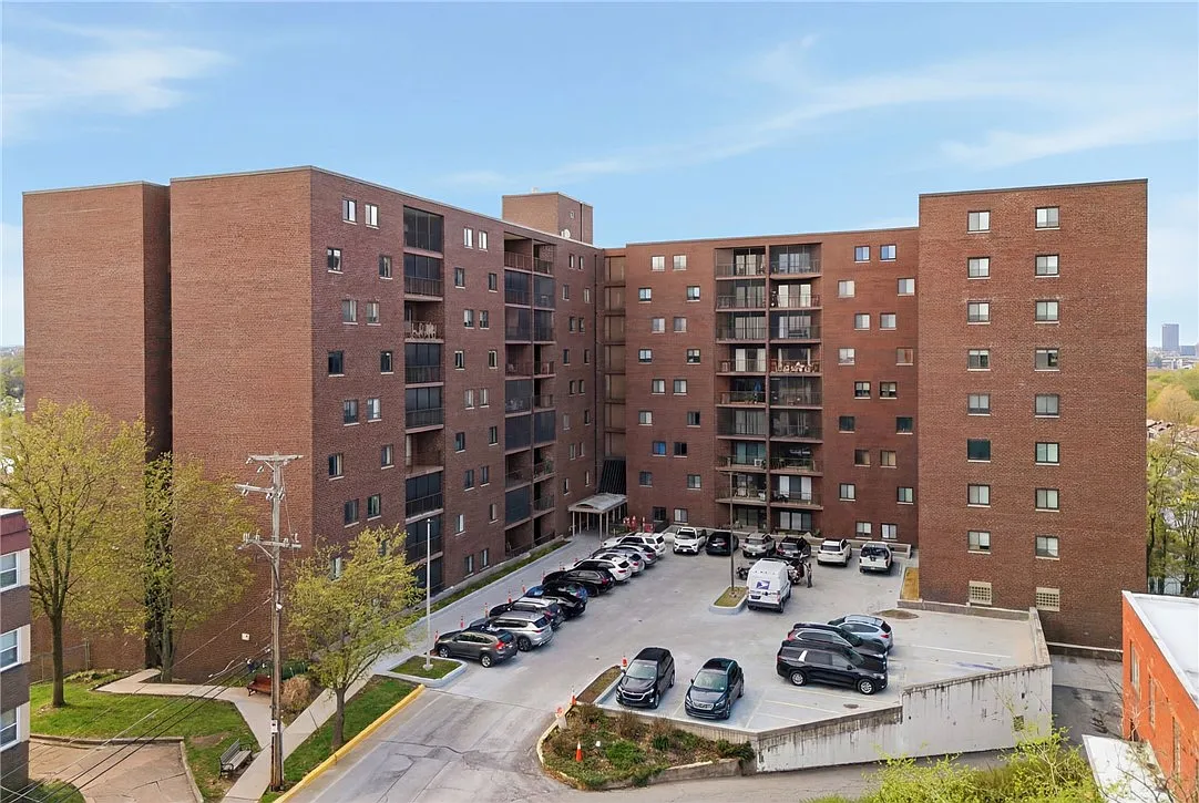5600 Munhall Rd APT 902 photo 1