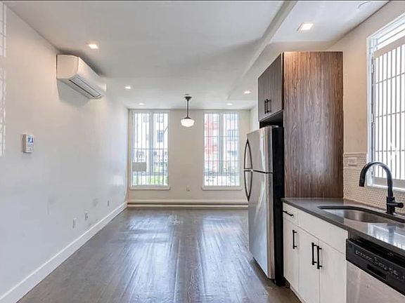 5th image of 13 Palmetto St #1F