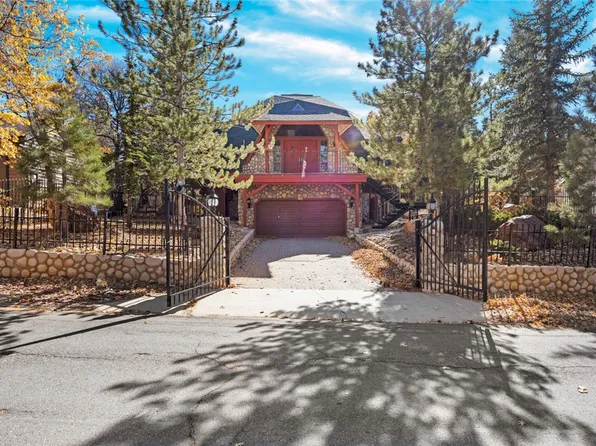 160 Yosemite Dr, Big Bear City, CA 92314