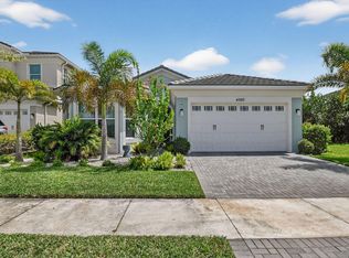 4560 Ambersweet Way, Loxahatchee, FL 33470