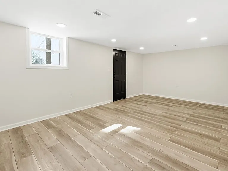 624 Orchard Hill Dr — Photo 24