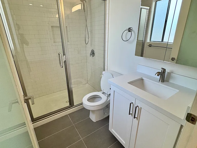 1628 S Bundy Dr #208 — Photo 20