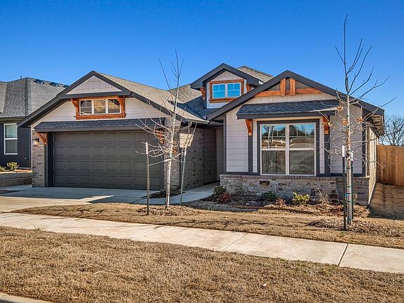 2nd image of 3729 Alta Vista Dr