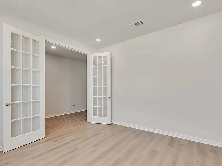 3317 Loftwood Ln — Photo 11