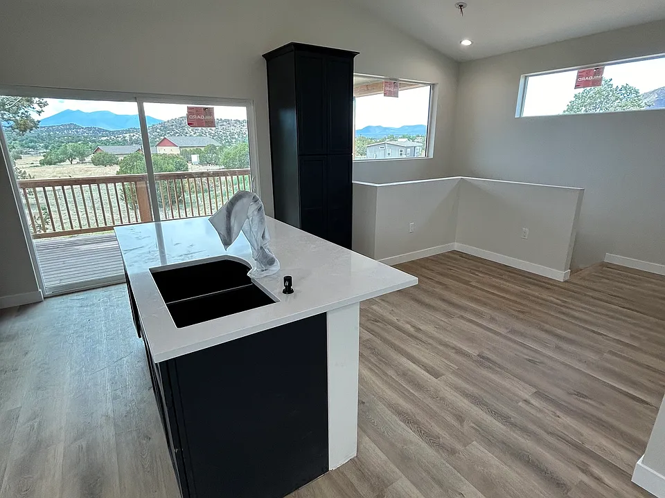 13205 Rojo Rd