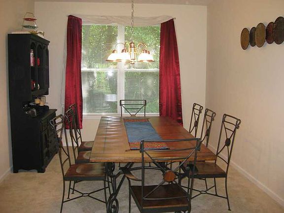 3rd image of 7990 Fawnwood Dr
