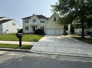 105 Amber Ct, Egg Harbor Township, NJ 08234