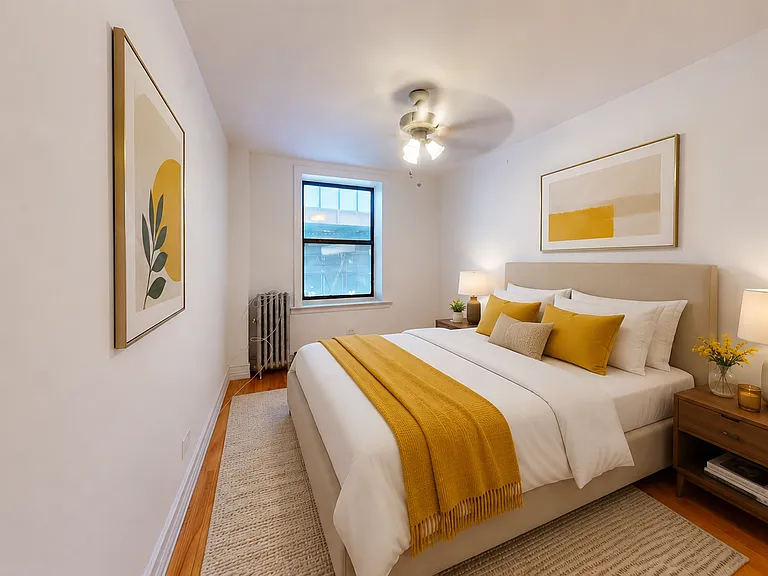245 W 51st St #203 — Photo 5