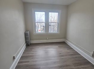 191 1st St #12A, Englewood, NJ 07631