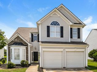 13521 Armour Ridge Dr, Charlotte, NC 28273