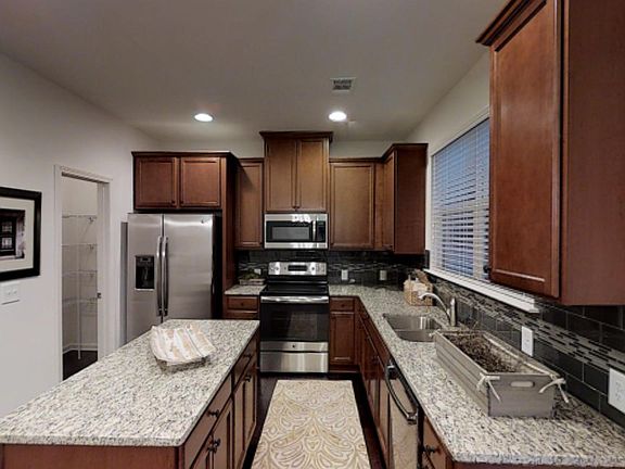 redford plan - kitchen