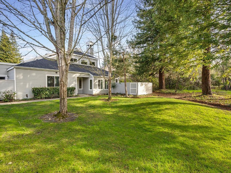 1st image of 2322 Lakeview Drive