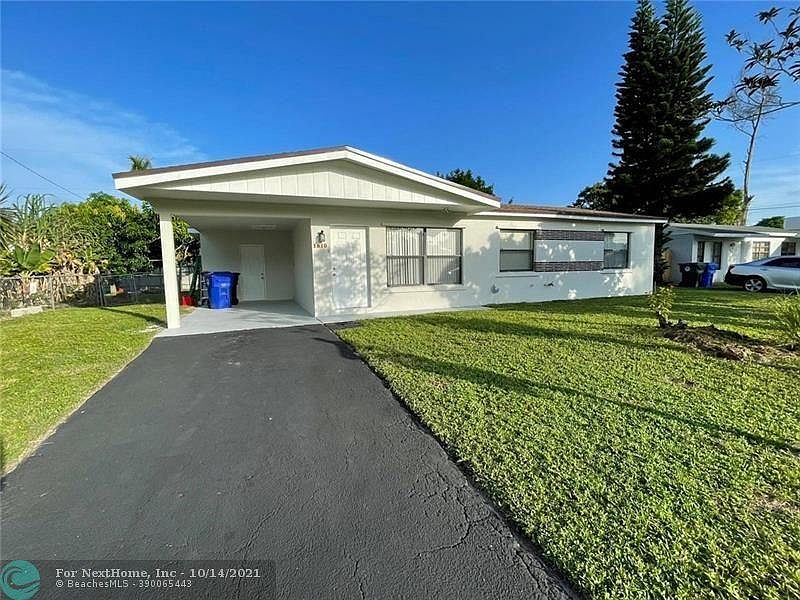 1st image of 1810 SW 65th Ave