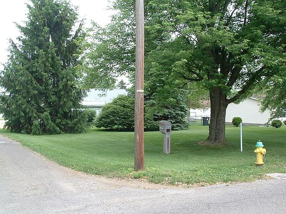 2nd image of 1006 Harris Ave