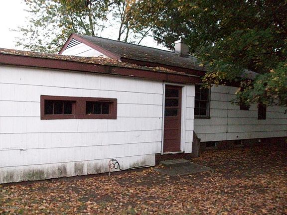 3rd image of 476 N Euclid Ave