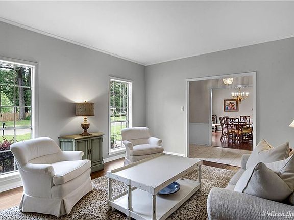 4th image of 552 Dunmoreland Dr
