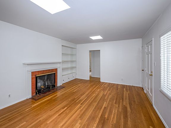 5th image of 6324 Ben Ave