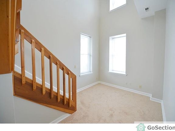 3rd image of 1943 Benton St APT C