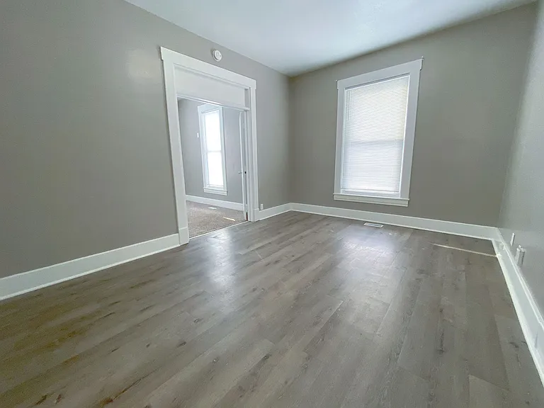 514 S Courtland Ave — Photo 5