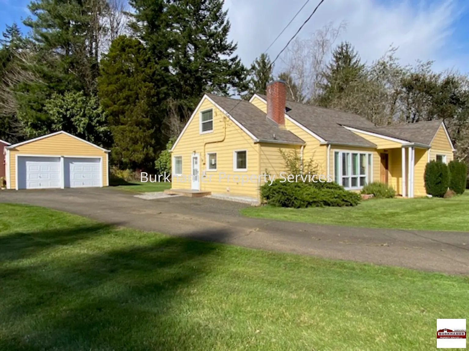 3 bed, 1.0 bath, 2120 sqft, $1,795 — Photo 2
