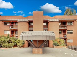 311 2nd St S APT 203, Kirkland, WA