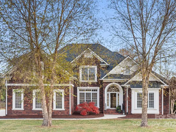 1177 Springlake Rd, York, SC 29745