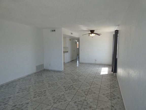 2nd image of 4878 Sanchez Dr