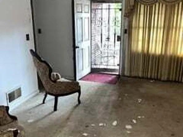 236 Silver Springs Cir SW, Atlanta, GA 30310