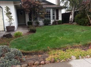 3392 Wellington Dr, Medford, OR 97504