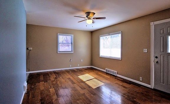 4th image of 107 Westgate Dr