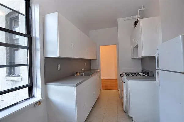 Sold by Buchbinder & Warren | media 12