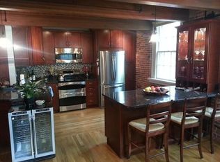 5 Derby Sq #4, Salem, MA 01970