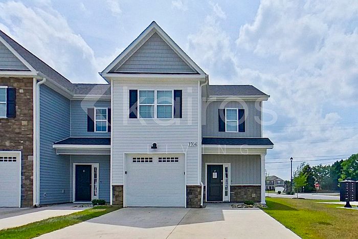 1st image of 3704 Oak Leaf Way #F