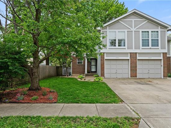 13326 Walnut St, Kansas City, MO 64145