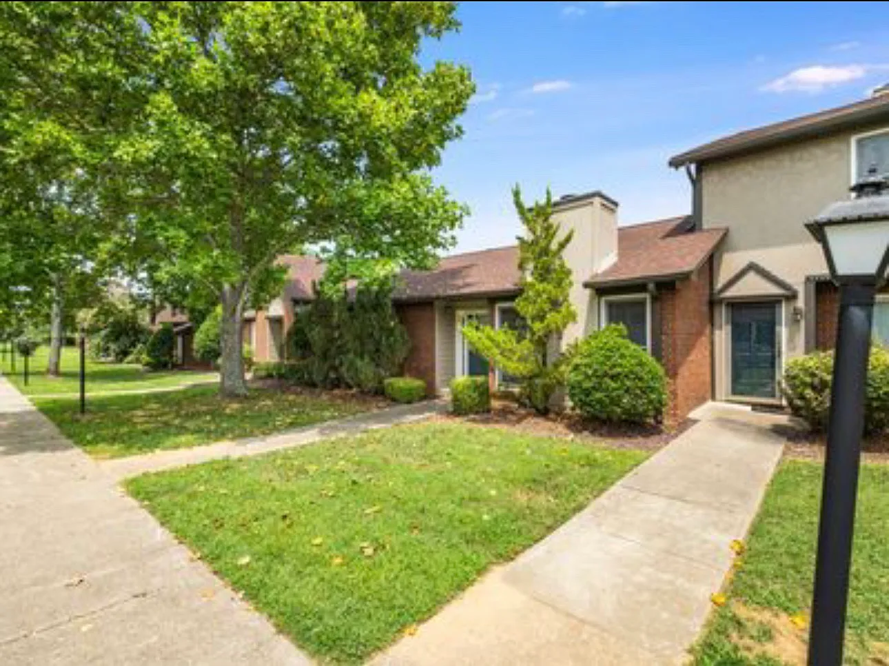 5 bed, 2306 sqft, $3,000 — Photo 4
