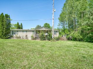 258 Dartmoor Dr, Crossville, TN 38558