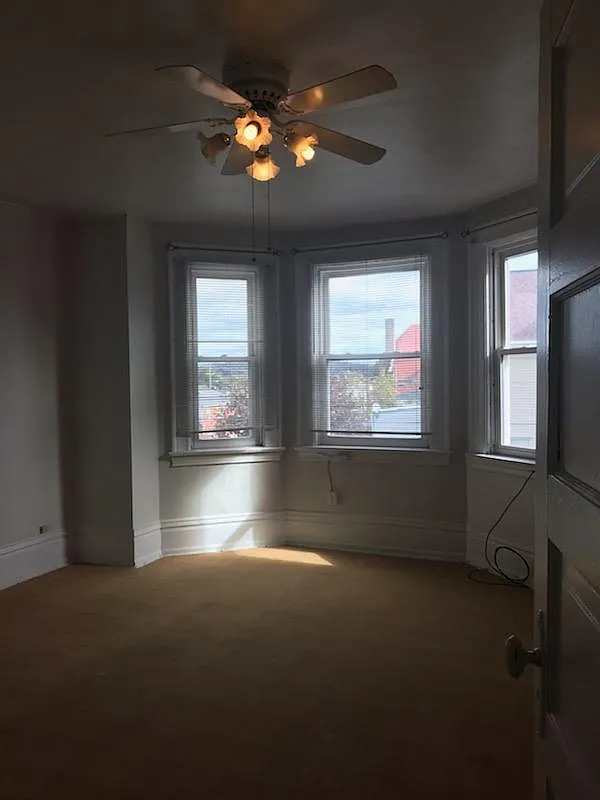1 bed, 900 sqft, $750 — Photo 4