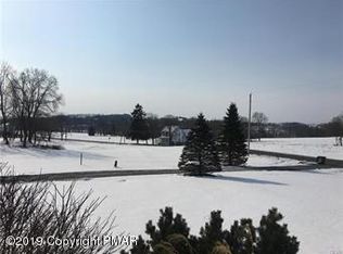 395 O W Rd, Bangor, PA 18013