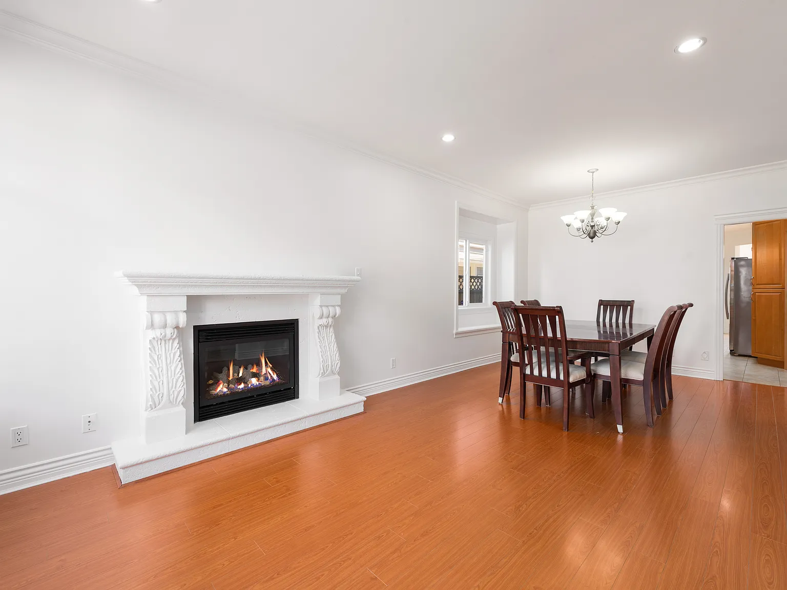 6014 Rumble Street Burnaby — Photo 4