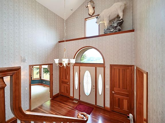 4th image of 22189 Garvin Heights Rd